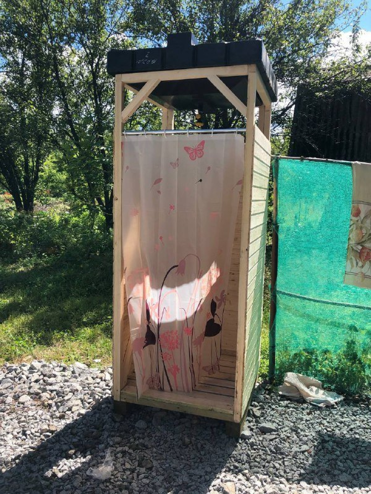 Дачный душ 1х1м с баком 200л
